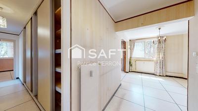 Appartement - 87 m² - 5 pièces