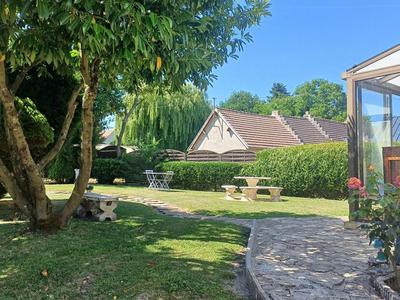 Maison - 93 m² - 4 pièces