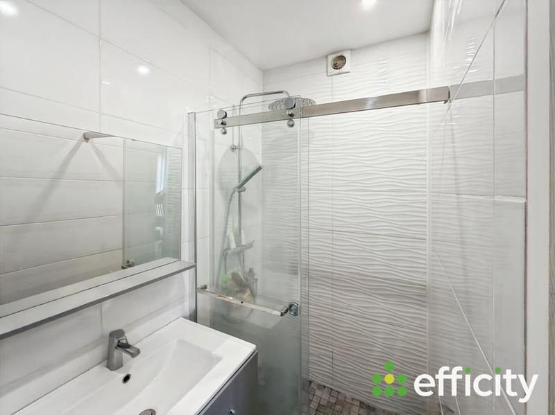 Maison - 65 m² - 3 pièces