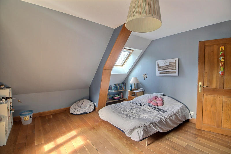 Longère - 215 m² - 9 pièces