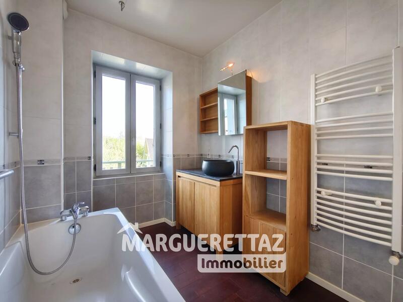 Appartement - 75 m² - 4 pièces