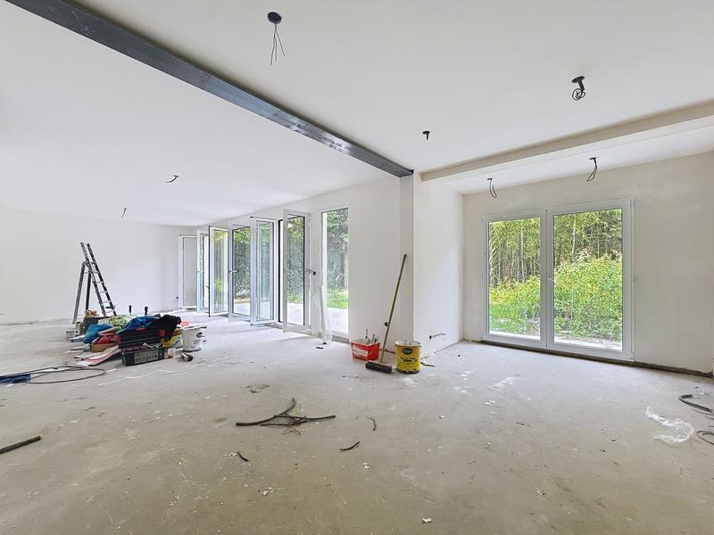 Maison - 260 m² - 10 pièces