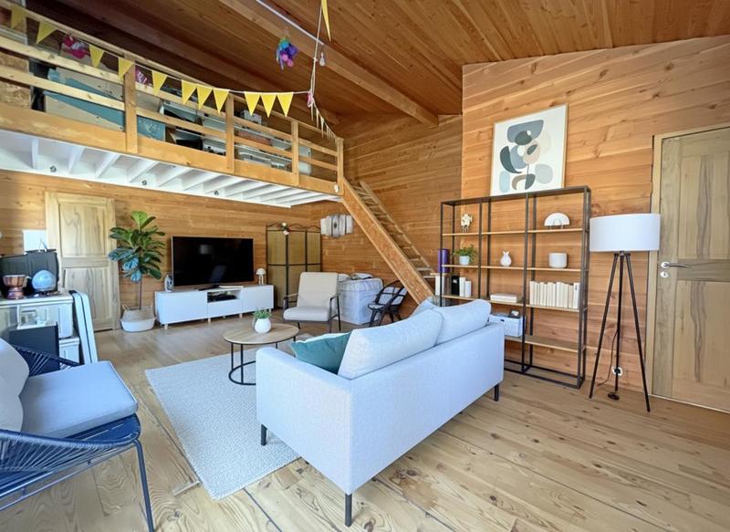 Maison - 107 m² - 6 pièces