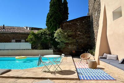 Maison de village - 202 m² - 5 pièces