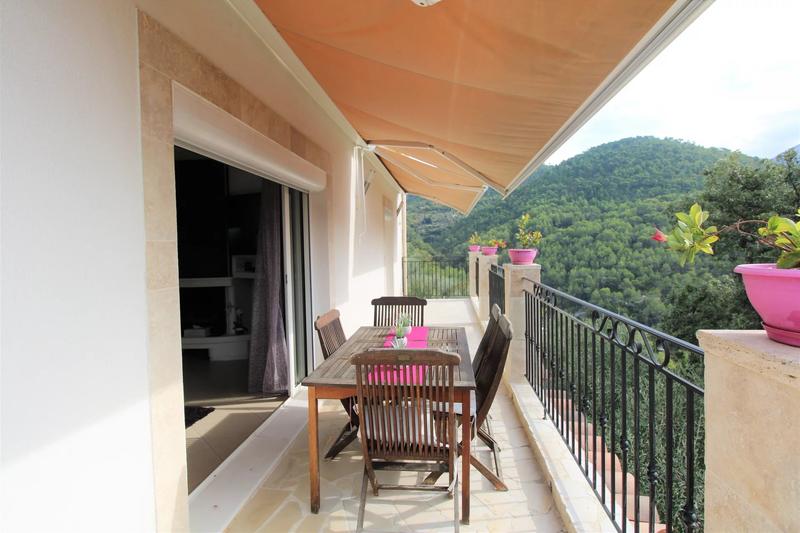 Appartement - 131 m² - 4 pièces