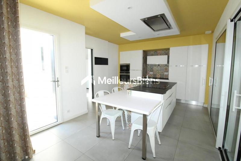 Maison - 123 m² - 6 pièces