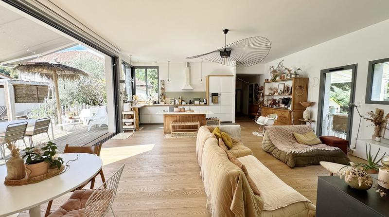 Maison d'architecte - 151 m² - 5 pièces