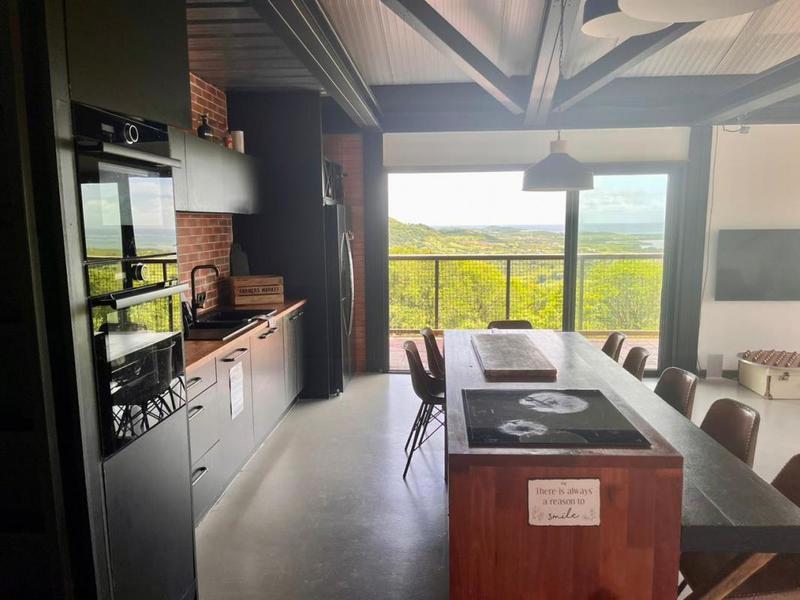 Maison - 276 m² - 10 pièces