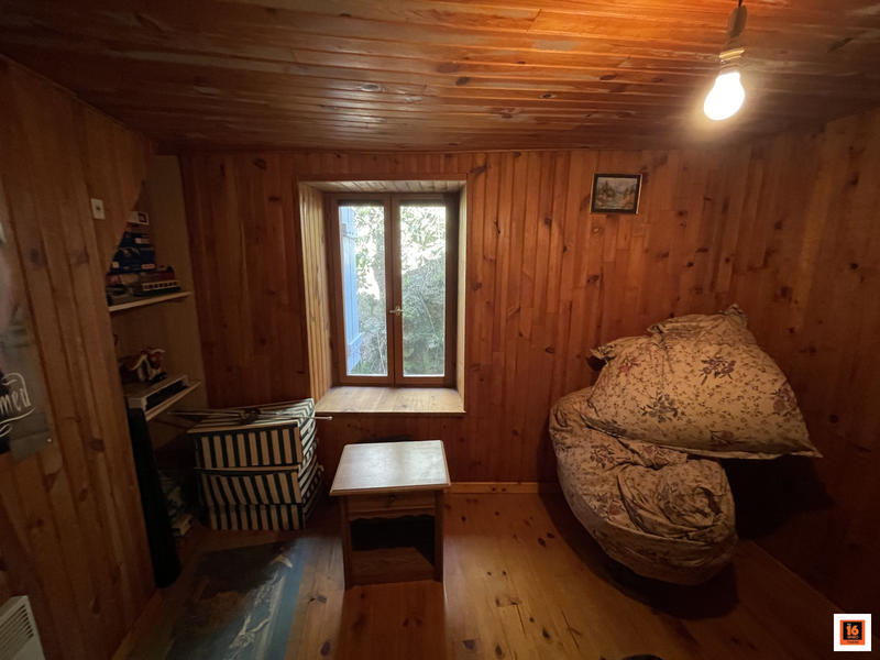 Maison - 102 m² - 4 pièces