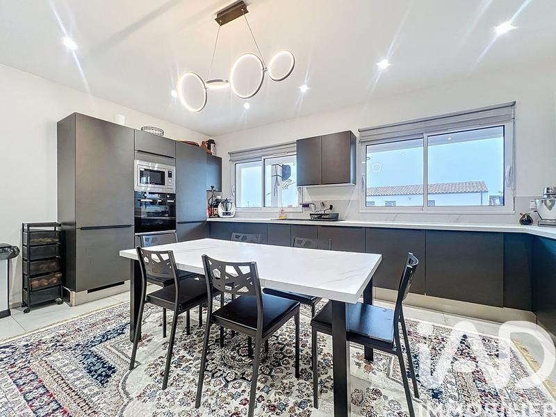 Maison - 158 m² - 7 pièces