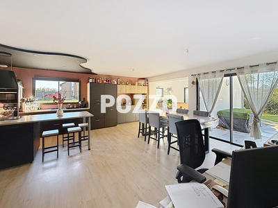 Maison - 155 m² - 6 pièces