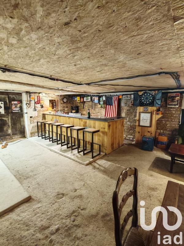 Maison - 287 m² - 8 pièces