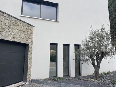Maison - 124 à 157 m² - 4 pièces