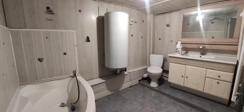 Immeuble - 200 m² - 7 pièces