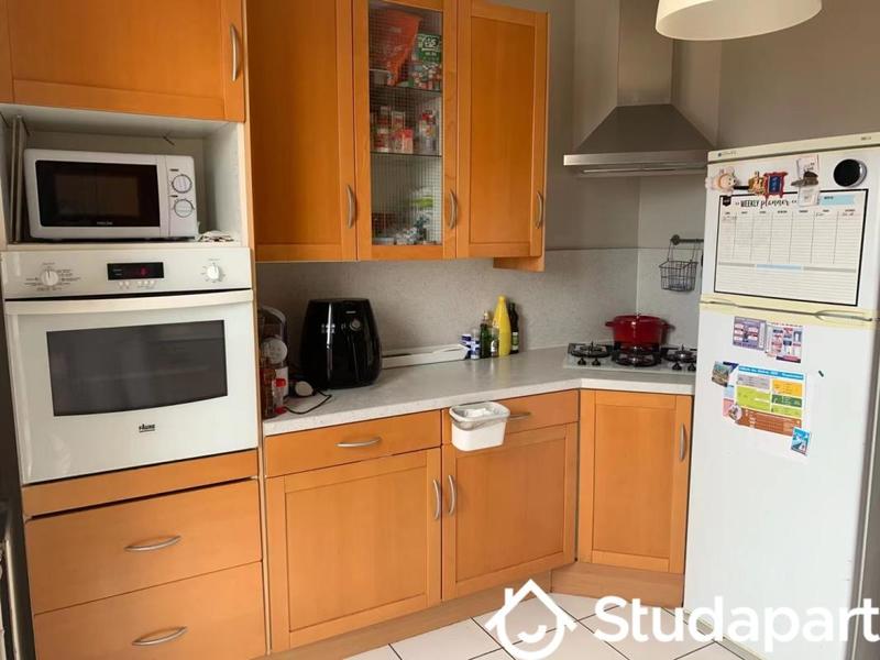 Chambre - 9 m² - 1 pièce