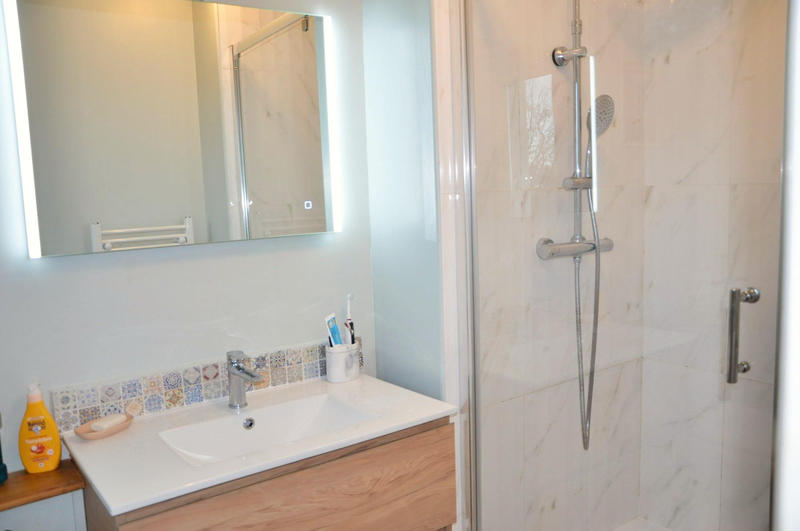 Maison - 216 m² - 7 pièces