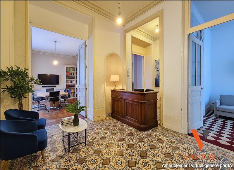 Appartement - 170 m² - 6 pièces