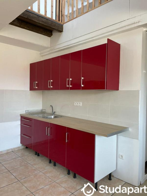 Chambre - 9 m² - 1 pièce