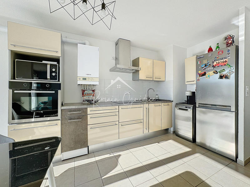 Appartement - 66 m² - 3 pièces