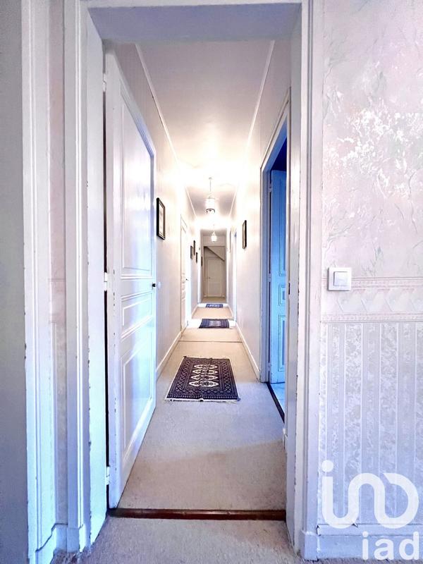 Maison - 400 m² - 13 pièces