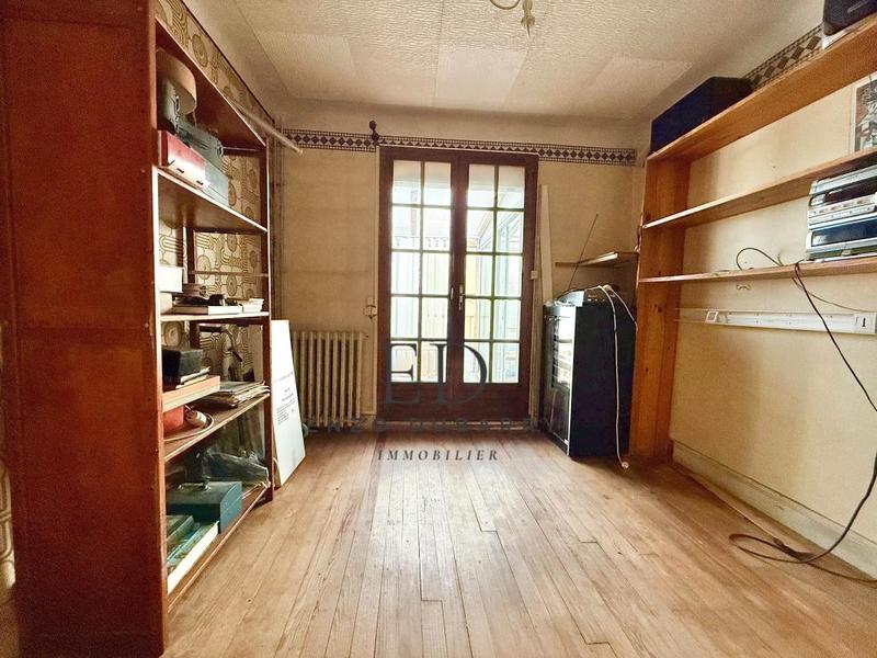 Maison - 193 m² - 7 pièces