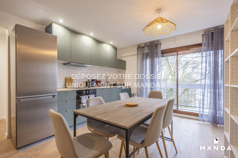 Chambre - 10 m² - 5 pièces