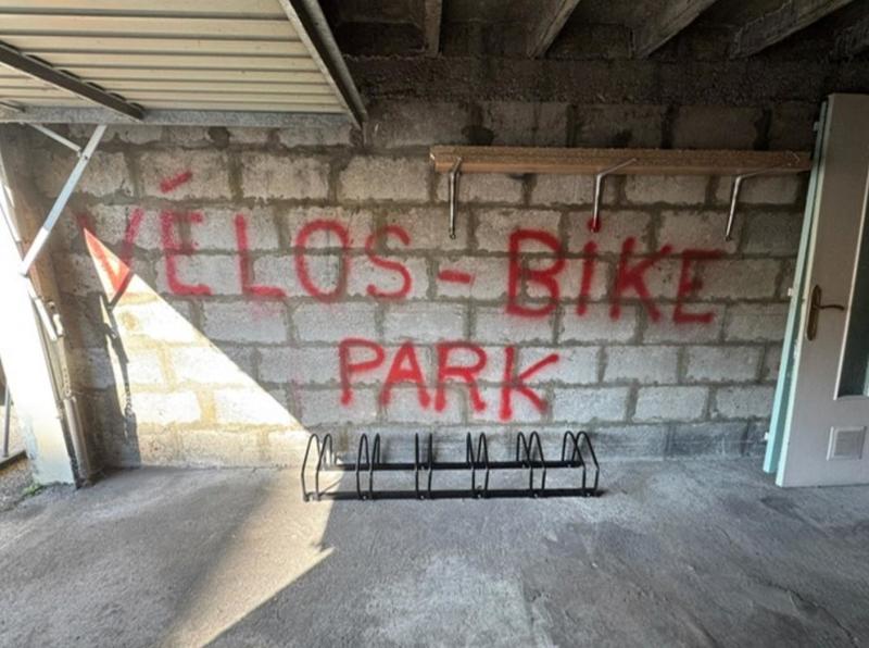 Appartement - 128 m² - 8 pièces