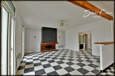 Maison - 100 m² - 3 pièces