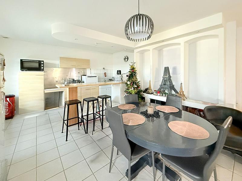 Immeuble - 1 400 m²