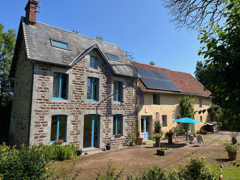 Maison ancienne - 130 m² - 6 pièces