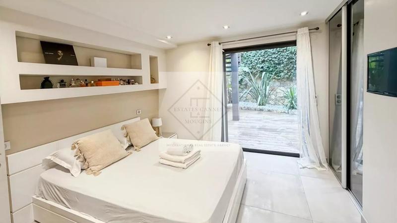 Villa - 170 m² - 6 pièces