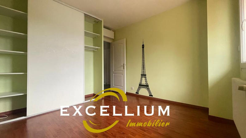 Maison - 182 m² - 6 pièces