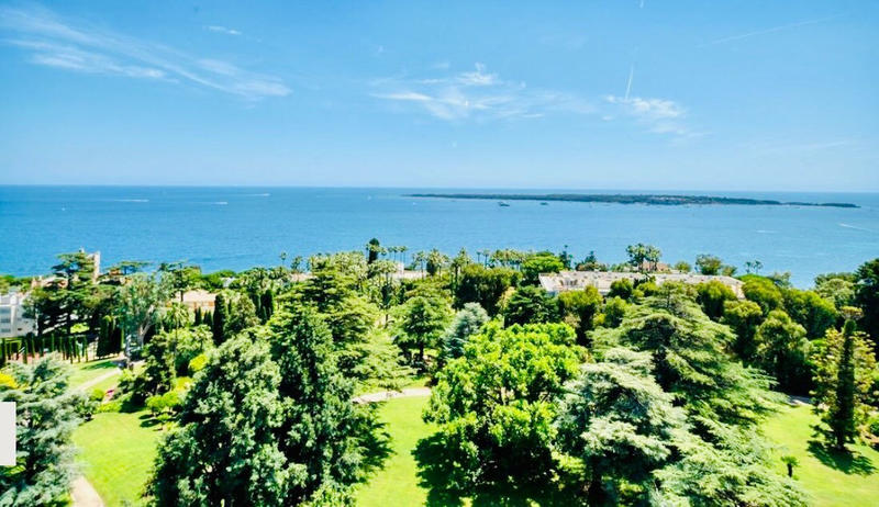 Appartement - 111 m² - 3 pièces