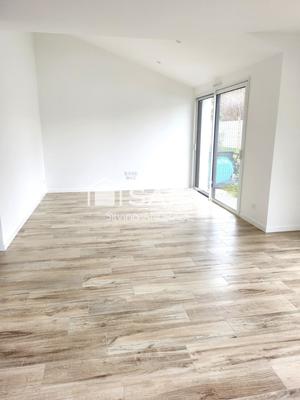 Maison - 119 m² - 5 pièces