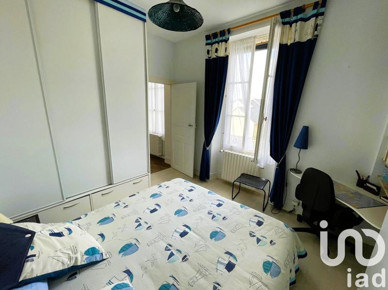 Maison - 192 m² - 7 pièces