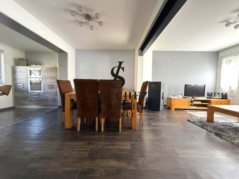 Maison - 89 m² - 5 pièces