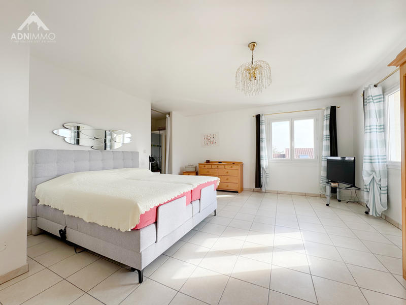 Maison - 176 m² - 5 pièces