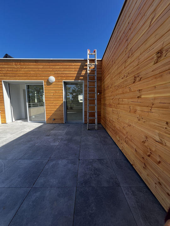 Appartement - 80 m² - 4 pièces