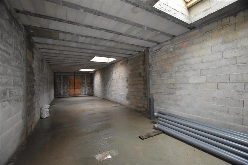 Local commercial - 367 m²