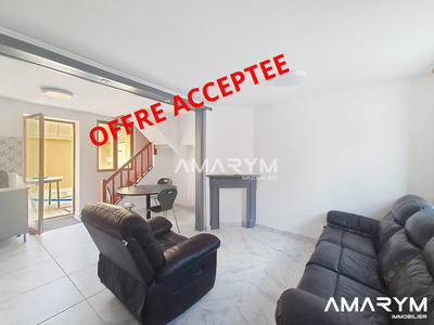 Maison - 62 m² - 5 pièces