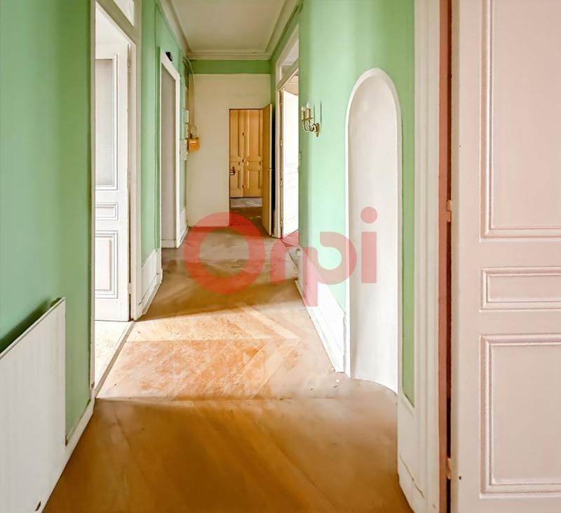 Appartement - 116 m² - 5 pièces