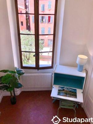 Chambre - 11 m² - 1 pièce