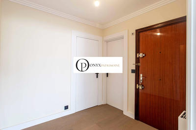 Appartement - 153 m² - 4 pièces