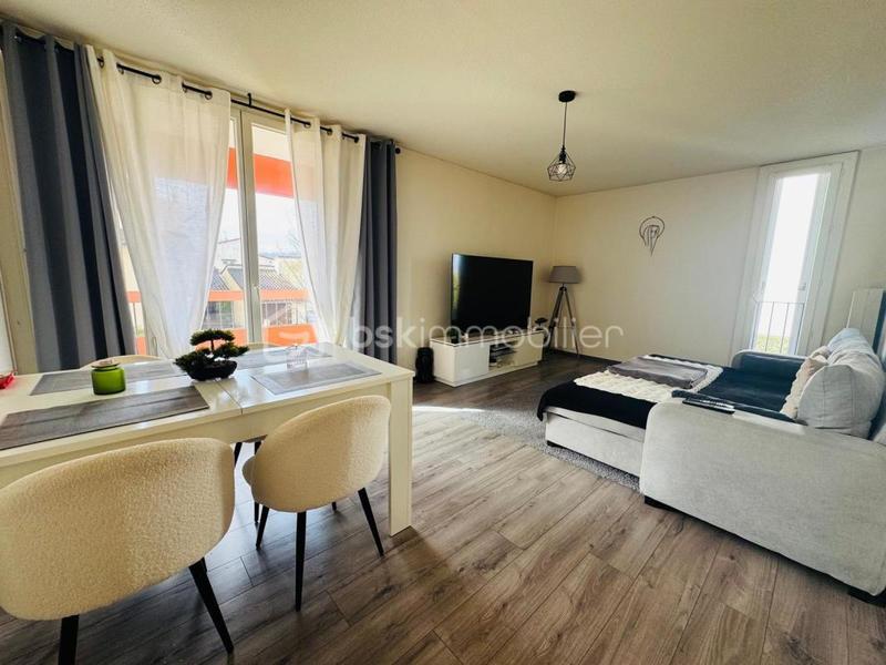 Appartement - 66 m² - 3 pièces