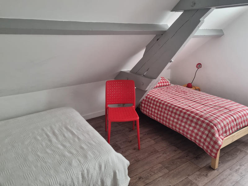 Maison - 90 m² - 5 pièces