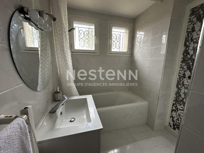 Maison - 190 m² - 8 pièces