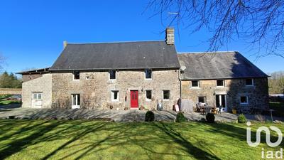 Maison - 327 m² - 11 pièces