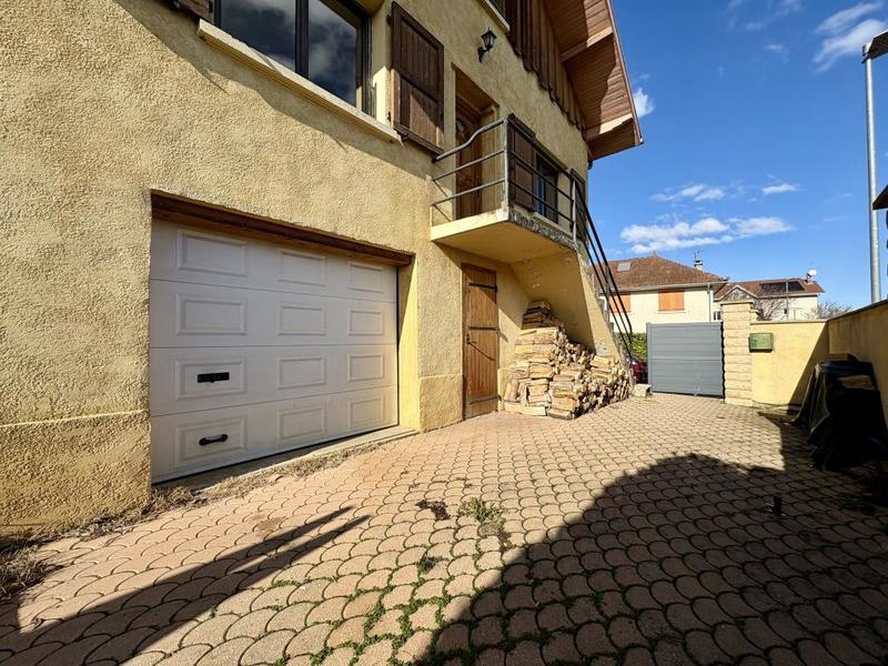 Pavillon - 98 m² - 5 pièces