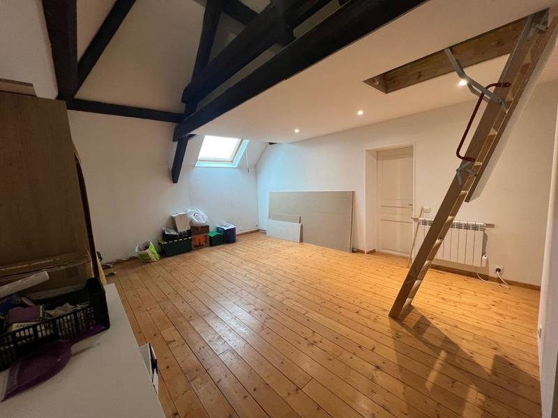 Maison - 192 m² - 4 pièces