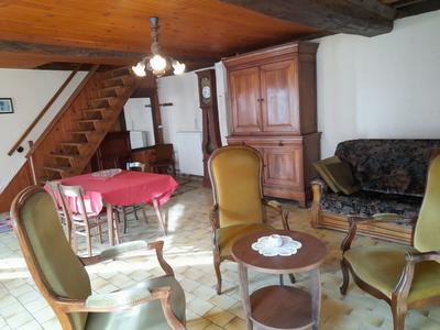 Maison - 101 m² - 5 pièces